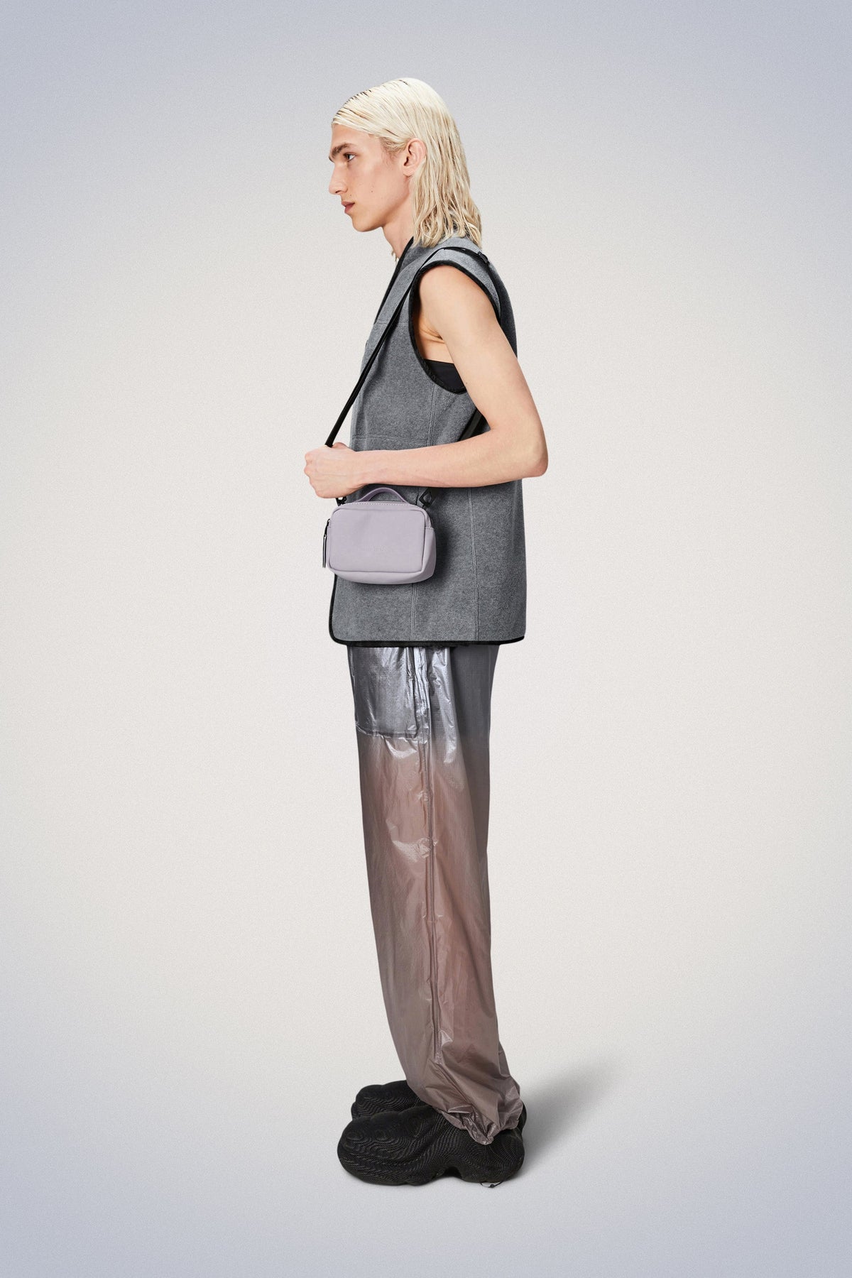 Rains Box Bag Micro Crossbody 11 Flint