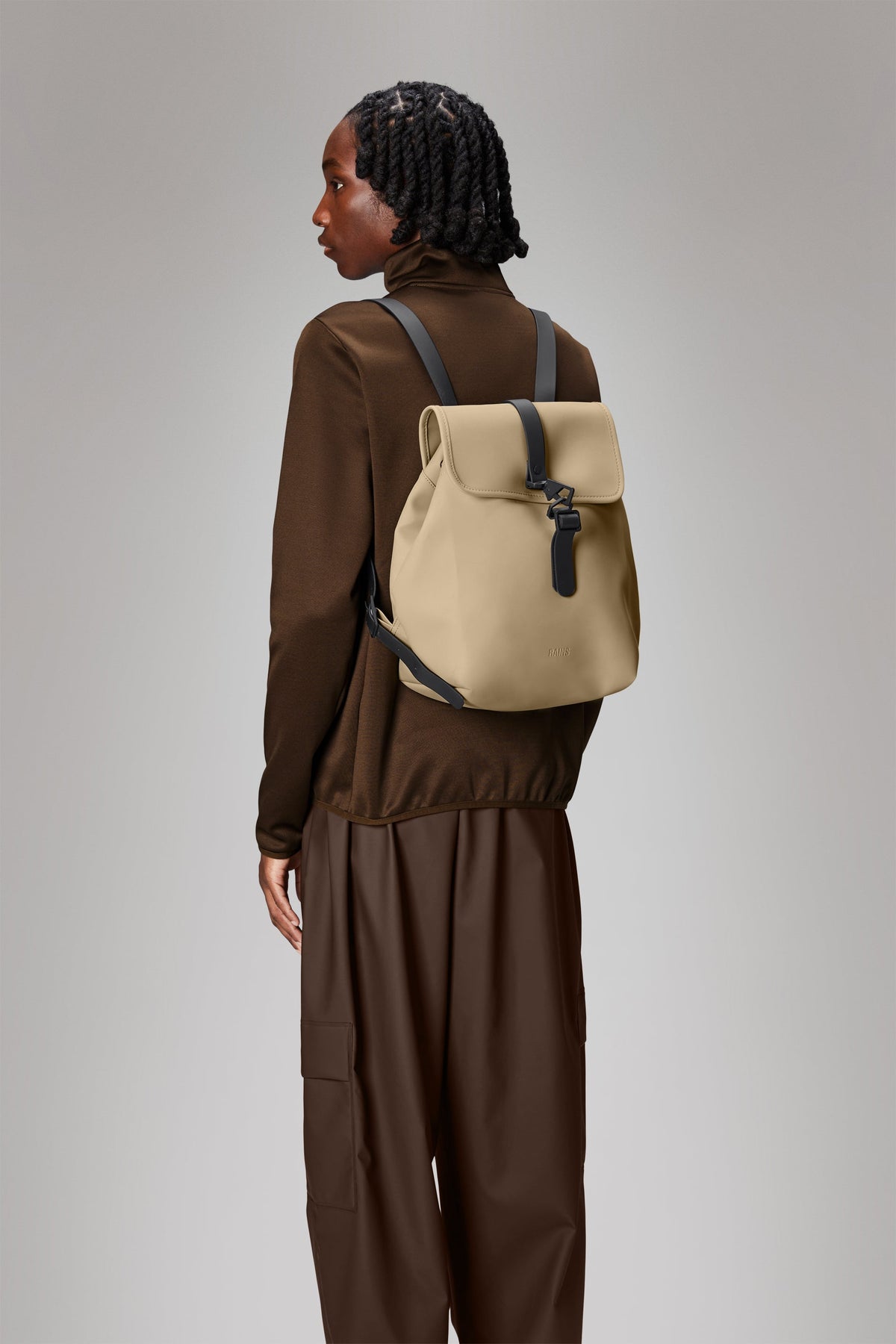 Rains Bucket Backpack Backpacks 24 Sand