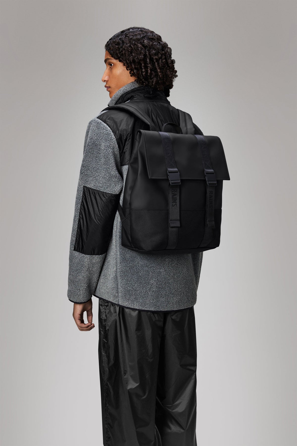 Rains Trail MSN Bag Backpacks 01 Black