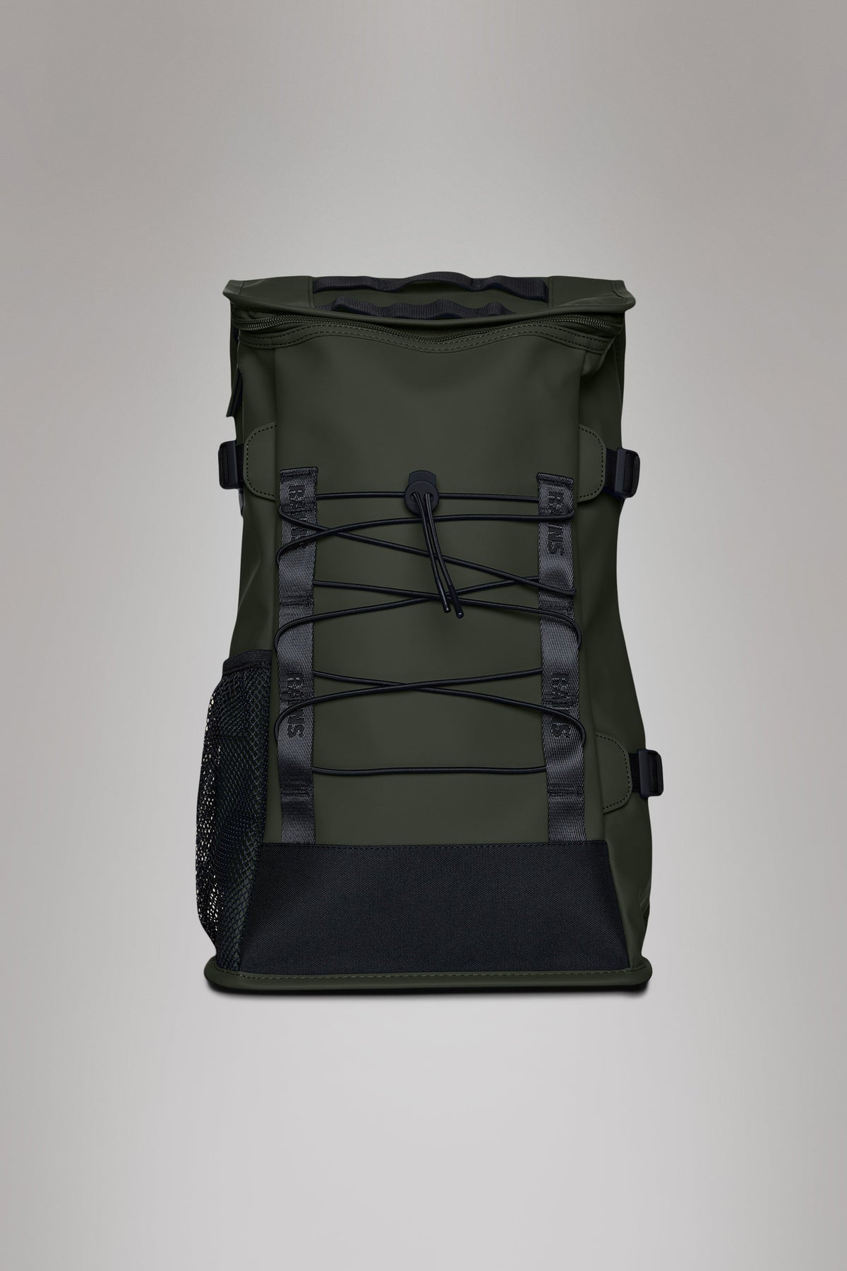 Rains Trail Mountaineer Bag Backpacks 03 Green